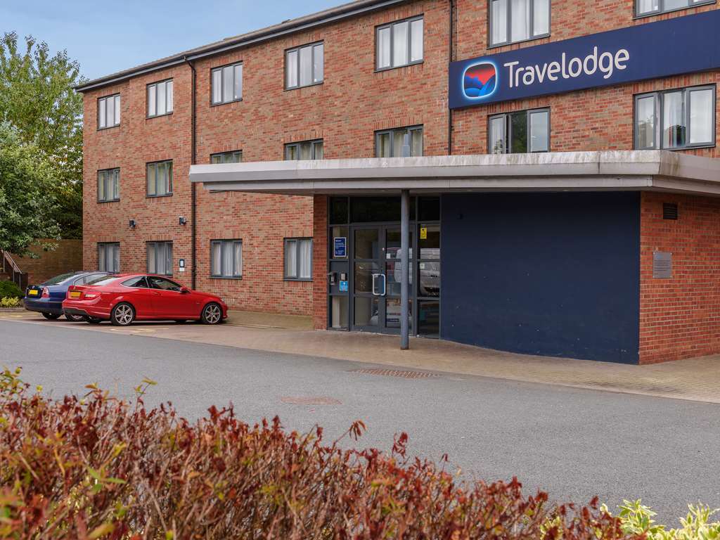 Travelodge Leeds Colton Garforth Exterior photo